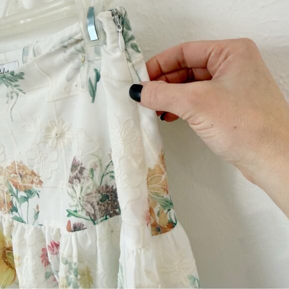 NWOT Petal & Pup Kara Two Piece Floral Eyelet Skirt Top Set Sz L - Picture 11 of 13